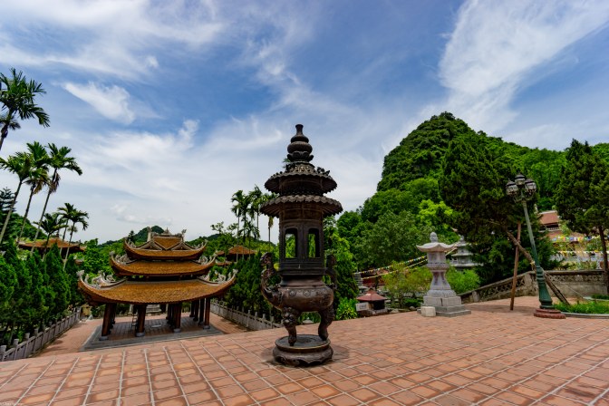 Temple grounds near perfume pagoda
